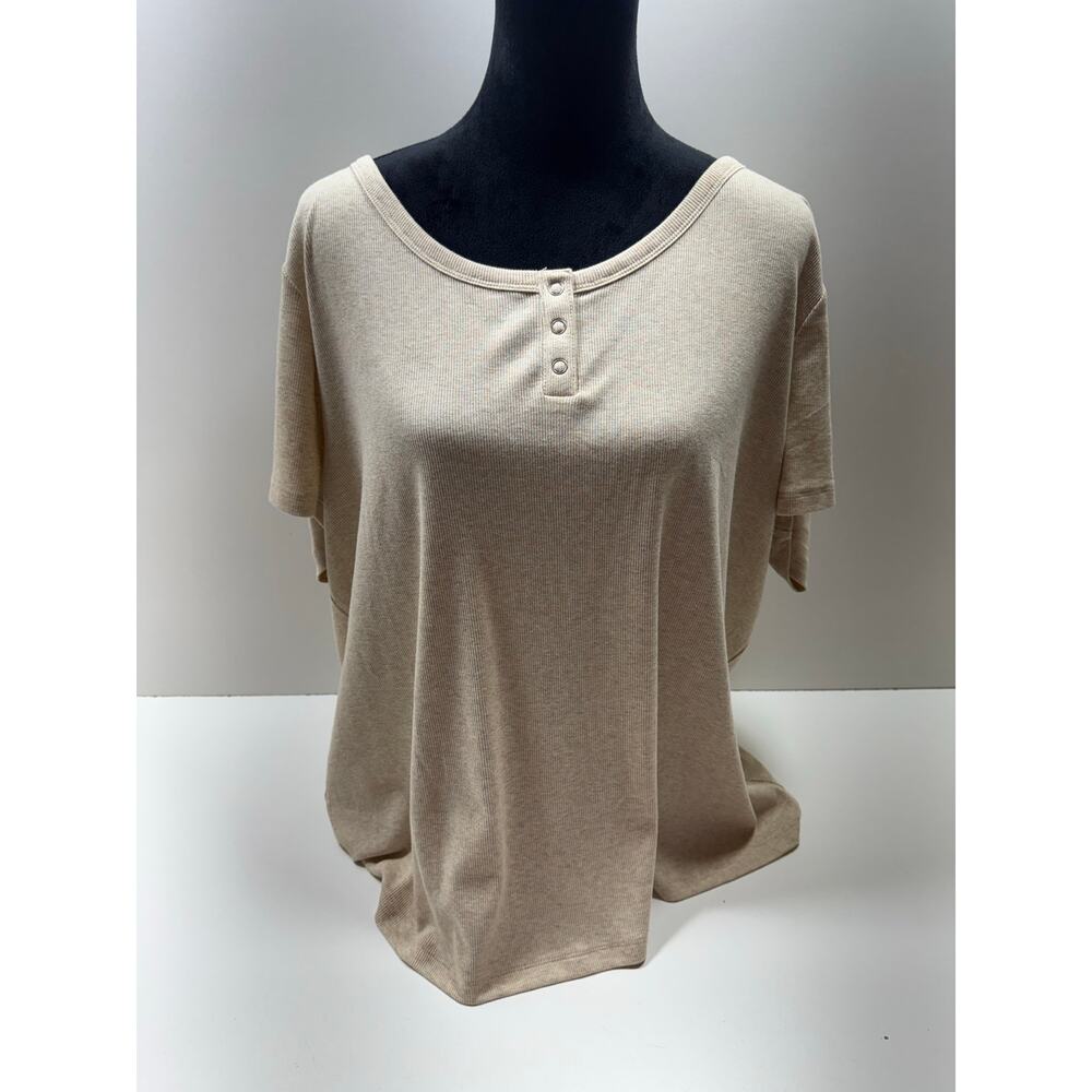 Terra & Sky Women’s Beige Short Sleeve Henley Shirt Plus Sz 3X (24W-26W) Casual